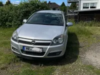 Używany Opel Astra 105 KM (77 kW) 2005 Srebrny Kombi