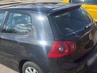 Gebraucht VW Golf V 105 PS (77 kW) 2005 Schwarz Kleinwagen