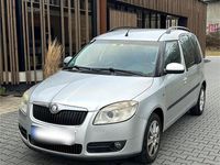 Gebraucht Skoda Roomster 80 PS (58 kW) 2008 Silber Van / Kleinbus