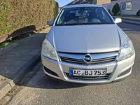 Gebraucht Opel Astra 101 PS (74 kW) 2008 Silber Limousine