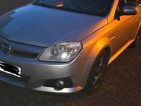 Gebraucht Opel Tigra 90 PS (66 kW) 2007 Silber Cabrio