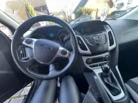 Gebraucht Ford Focus Trend 101 PS (74 kW) 2014 Schwarz Kombi