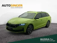 Gebraucht Skoda Octavia SportLine 204 PS (150 kW) 2025 Mambagrün Kombi