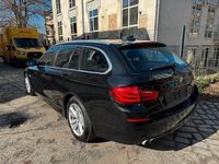 Gebraucht BMW 520 184 PS (135 kW) 2012 Schwarz Kombi