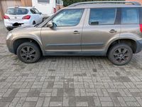 Usata Skoda Yeti 2011 Marrone SUV