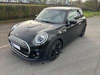 Gebraucht Mini Cooper 136 PS (100 kW) 2020 Schwarz Kleinwagen