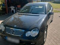 Gebraucht Mercedes C200 122 PS (89 kW) 2004 Schwarz Coupé