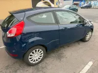 Second-hand Ford Fiesta 75 CP (55 kW) 2015 Albastru Hatchback