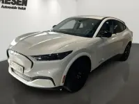 Gebraucht Ford Mustang Mach-E Extended Range 216 kW (294 PS) 2026 Weiß SUV