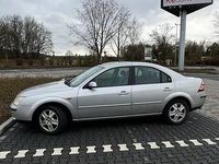 Gebraucht Ford Mondeo 125 PS (91 kW) 2001 Grau Limousine