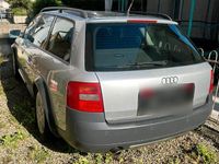 Usado Audi A6 250 HP (183 kW) 2001 Prateado Carrinha