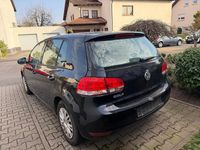 Gebraucht VW Golf VI 80 PS (58 kW) 2011 Schwarz Kleinwagen