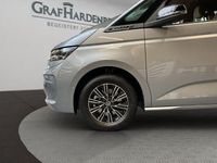 Neu VW Multivan Goal 150 PS (110 kW) 2025 Monosilber metallic Van