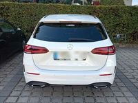 gebraucht Mercedes B220 B 220d 8G-DCT AMG Line