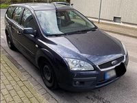 Gebraucht Ford Focus 136 PS (100 kW) 2005 Grau Kombi