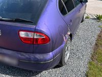 Second-hand Seat Leon 105 CP (77 kW) 2004 Negru Hatchback