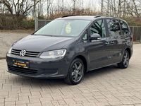 Gebraucht VW Sharan Trendline 150 PS (110 kW) 2012 Grau Van / Kleinbus