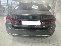 Gebraucht BMW 530 Sport Line 184 PS (135 kW) 2022 Grau Limousine