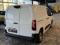 Gebraucht Opel Combo Edition 102 PS (75 kW) 2020 Weiß Van / Kleinbus