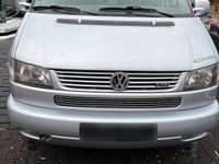 Second-hand VW T4 102 CP (75 kW) 2003 Argintiu Van