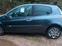 Gebraucht Renault Clio II 112 PS (82 kW) 2007 Grau Limousine