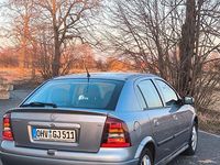 Gebraucht Opel Astra 84 PS (61 kW) 2004 Silber Limousine