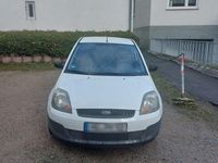 Gebraucht Ford Fiesta 44 PS (32 kW) 2007 Weiß Kleinwagen