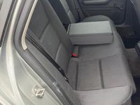 Gebraucht Audi A4 175 PS (128 kW) 2004 Grau Limousine