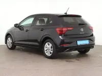 Gebraucht VW Polo Style 95 PS (69 kW) 2022 Deep black perleffekt Kleinwagen