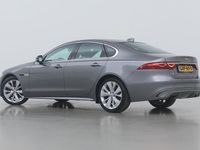 Gebraucht Jaguar XF R-Dynamic 250 PS (183 kW) 2023 Grau Limousine