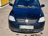 Gebraucht VW Fox Basis 75 PS (55 kW) 2005 Schwarz Kleinwagen