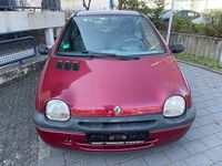 Second-hand Renault Twingo 58 CP (42 kW) 2006 Roșu Hatchback
