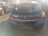 Gebraucht Opel Astra 105 PS (77 kW) 2007 Limousine