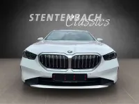 Gebraucht BMW 520 Sport Line 197 PS (144 kW) 2024 Weiß Kombi