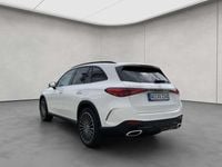 Gebraucht Mercedes GLC200 AMG 163 PS (119 kW) 2025 Weiß SUV