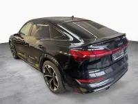 Gebraucht Audi e-tron Ambiente 369 kW (503 PS) 2023 Mythosschwarz metallic SUV