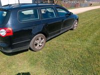 Gebraucht VW Passat 110 PS (80 kW) 2009 Schwarz Kombi
