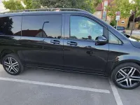 Gebraucht Mercedes V220 Edition 163 PS (119 kW) 2023 Schwarz Van / Kleinbus