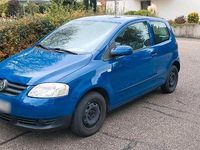Gebraucht VW Fox 54 PS (39 kW) 2005 Blau Kleinwagen