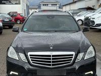 Gebraucht Mercedes E220 AMG line 170 PS (125 kW) 2011 Schwarz Kombi