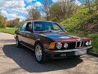 Second-hand BMW 745 252 CP (185 kW) 1984 Berlinǎ