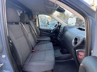 Gebraucht Mercedes e-Vito 85 kW (116 PS) 2020 Grau Van / Kleinbus