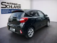 Gebraucht Hyundai i10 GO! 67 PS (49 kW) 2023 Phantom black / met Kleinwagen