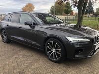 Gebraucht Volvo V60 Plus 350 PS (257 kW) 2025 Grau Kombi