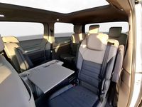 Neu VW Multivan Edition 150 PS (110 kW) 2026 Weiß Van