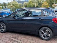 Gebraucht BMW 220 Active Tourer Sport Line 190 PS (139 kW) 2016 Blau Van / Kleinbus