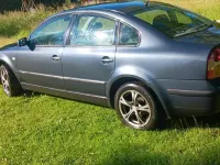 Gebraucht VW Passat 102 PS (75 kW) 2001 Grau Limousine