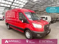 Gebraucht Ford Transit Trend 105 PS (77 kW) 2021 Rot Van