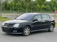 Gebraucht Opel Signum 155 PS (114 kW) 2004 Schwarz Kleinwagen