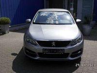 gebraucht Peugeot 308 SW BlueHDi 130 Stop & Start Active 1-HAND NAVI